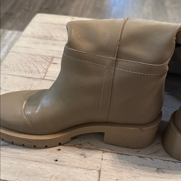 Zara Beige Chunky Knee High Leather Boots Size 6.5/37 Cabincore Cozy Minimalist - Picture 5 of 12